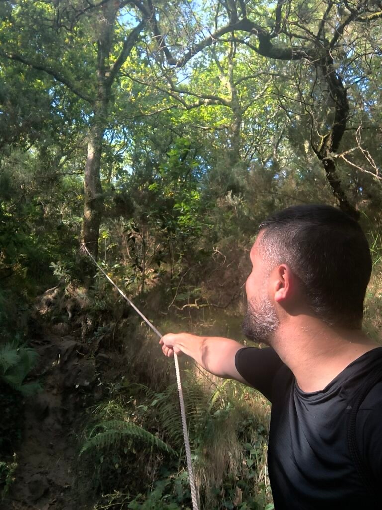 Poza natural del río Belelle, baño y descanso en ruta circular